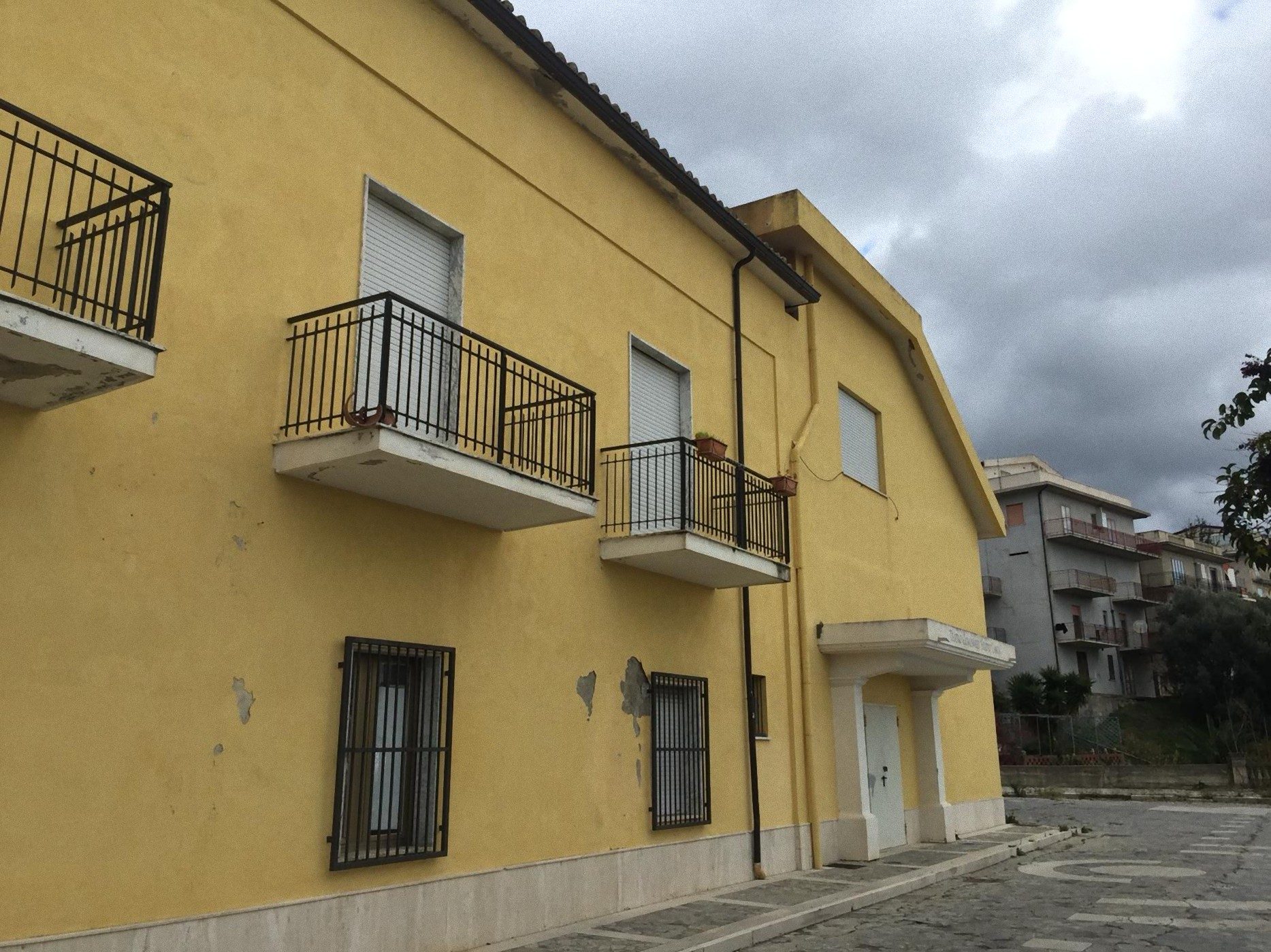 Ospedale Gino Iannelli (original site), Cetraro-02.JPG